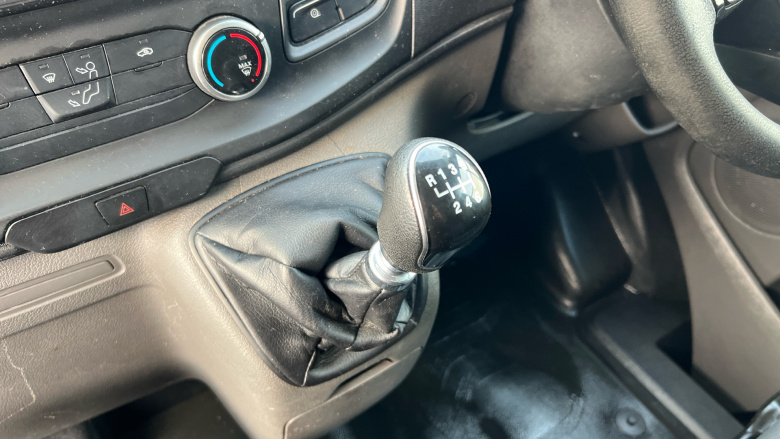 Ford Transit Custom 280 L1 Diesel Fwd 2.0 EcoBlue 105ps Low Roof Leader Van